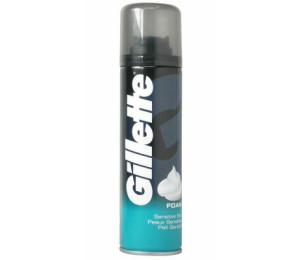 Gillette Sensitive pna na holen na citlivou ple 200 ml